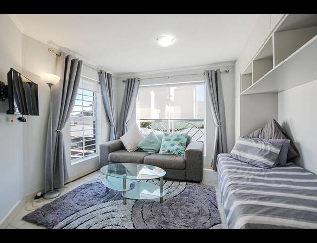 1 BEDROOM PROPERTY TO RENT IN WEST BEACH